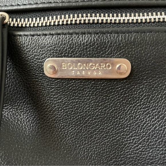 Bolongaro Trevor Contrast Zip Backpack in Black Leather - Picture 4 of 10